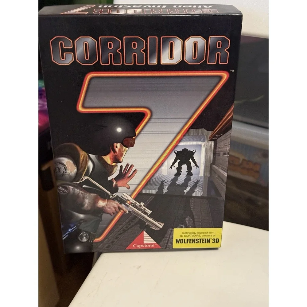 Corridor 7: Alien Invasion Video Game IBM 3.5